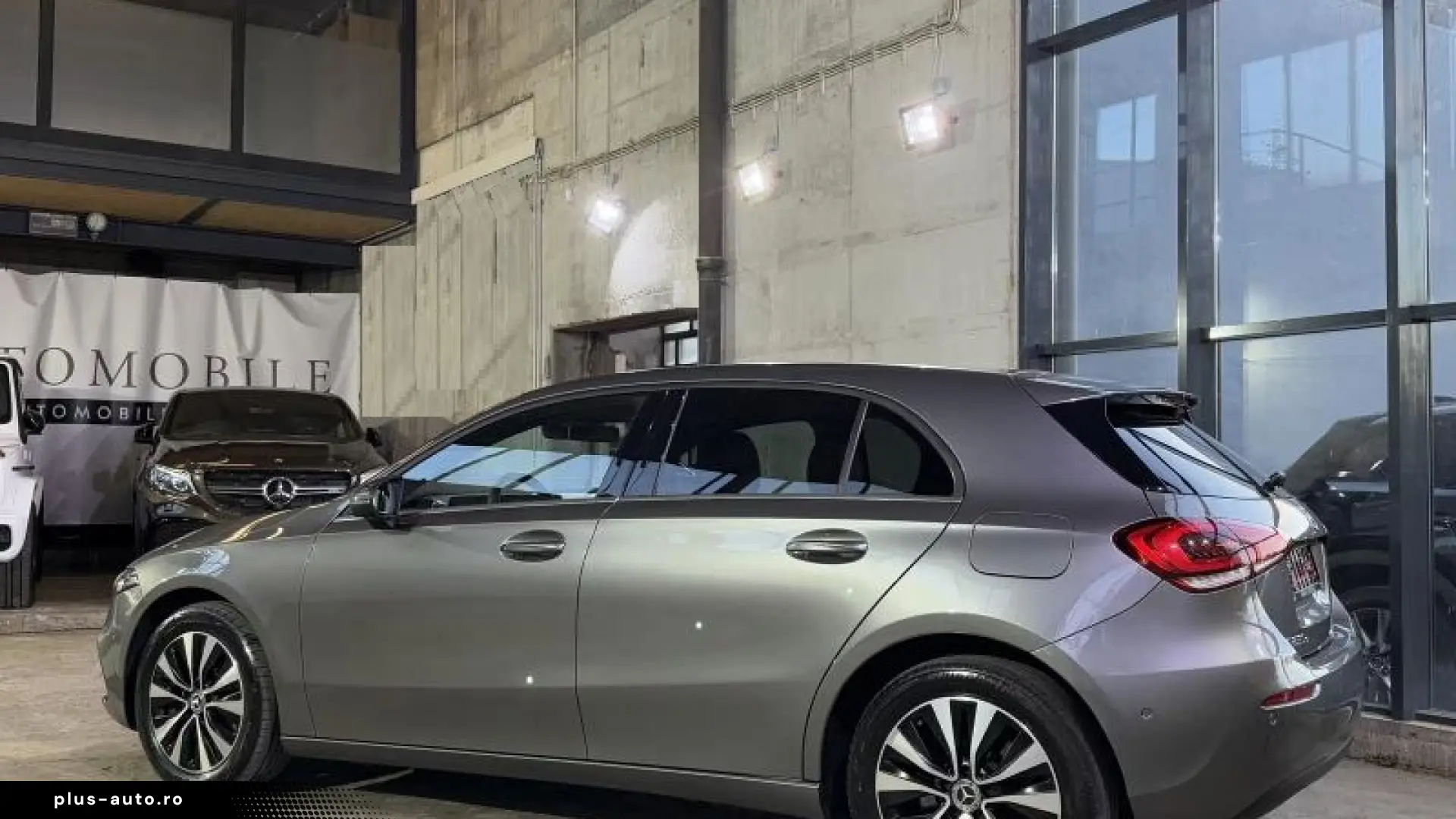 Mercedes-Benz A 250 e