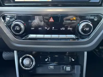 SSANGYONG Korando Bliss 2WD Automatik Navi Kamera Sitzhzg.