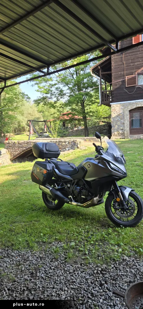 Honda NT 1100