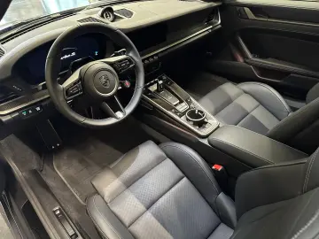 Porsche 911 Turbo S 992.2 - Panoramic