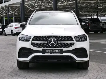 MERCEDES-BENZ GLE 450 4M AMG Night Panorama Distronic AHK