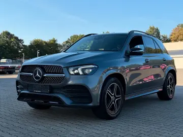 MERCEDES-BENZ GLE 450 AMG Night Panorama