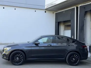 MERCEDES-BENZ GLC 200 Coupe 4-M LED MBUX Kamera Keyl…