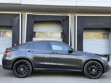 MERCEDES-BENZ GLC 200 Coupe 4-M LED MBUX Kamera Keyl…