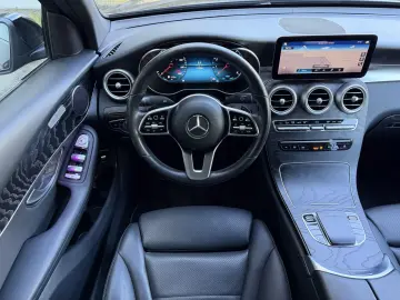 MERCEDES-BENZ GLC 200 Coupe 4-M LED MBUX Kamera Keyl…