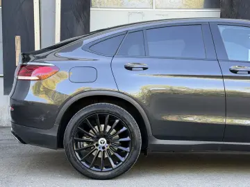 MERCEDES-BENZ GLC 200 Coupe 4-M LED MBUX Kamera Keyl…