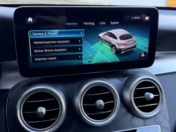 MERCEDES-BENZ GLC 200 Coupe 4-M LED MBUX Kamera Keyl…