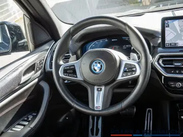 BMW X3 xDr30e MSpo Edition LASER 360  HUD