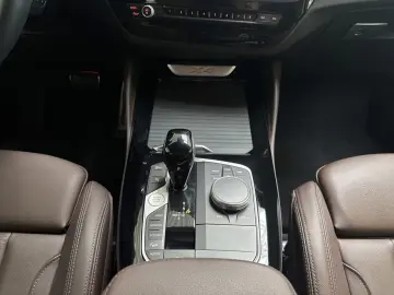 BMW X4 xDr30d M Sport AHK Laser HUD Stop Go LivePro