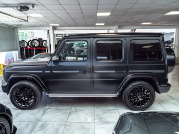 MERCEDES-BENZ G400d  AMG Line Superior Burmester Ful…