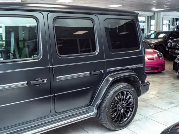 MERCEDES-BENZ G400d  AMG Line Superior Burmester Ful…