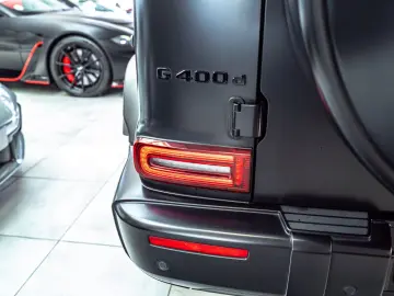 MERCEDES-BENZ G400d  AMG Line Superior Burmester Ful…