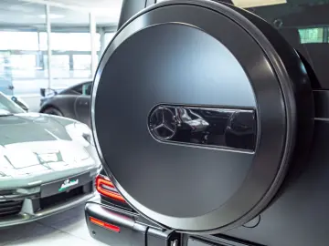 MERCEDES-BENZ G400d  AMG Line Superior Burmester Ful…