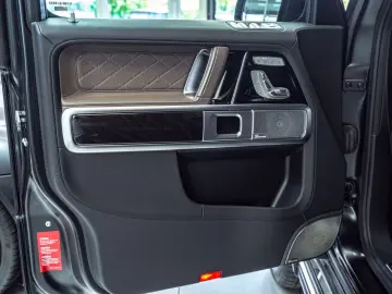 MERCEDES-BENZ G400d  AMG Line Superior Burmester Ful…