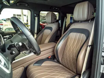 MERCEDES-BENZ G400d  AMG Line Superior Burmester Ful…