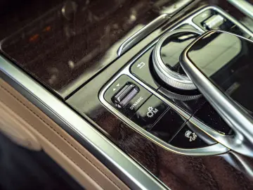 MERCEDES-BENZ G400d  AMG Line Superior Burmester Ful…