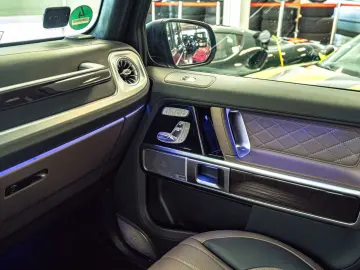 MERCEDES-BENZ G400d  AMG Line Superior Burmester Ful…
