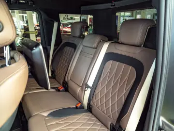 MERCEDES-BENZ G400d  AMG Line Superior Burmester Ful…