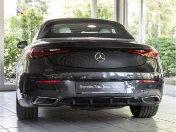 MERCEDES-BENZ CLE 200 Cabrio AMG-Sport Night Leder B…