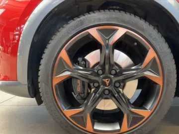 CUPRA Formentor VZ 1.4 e-HYBRID DSG 180 kW