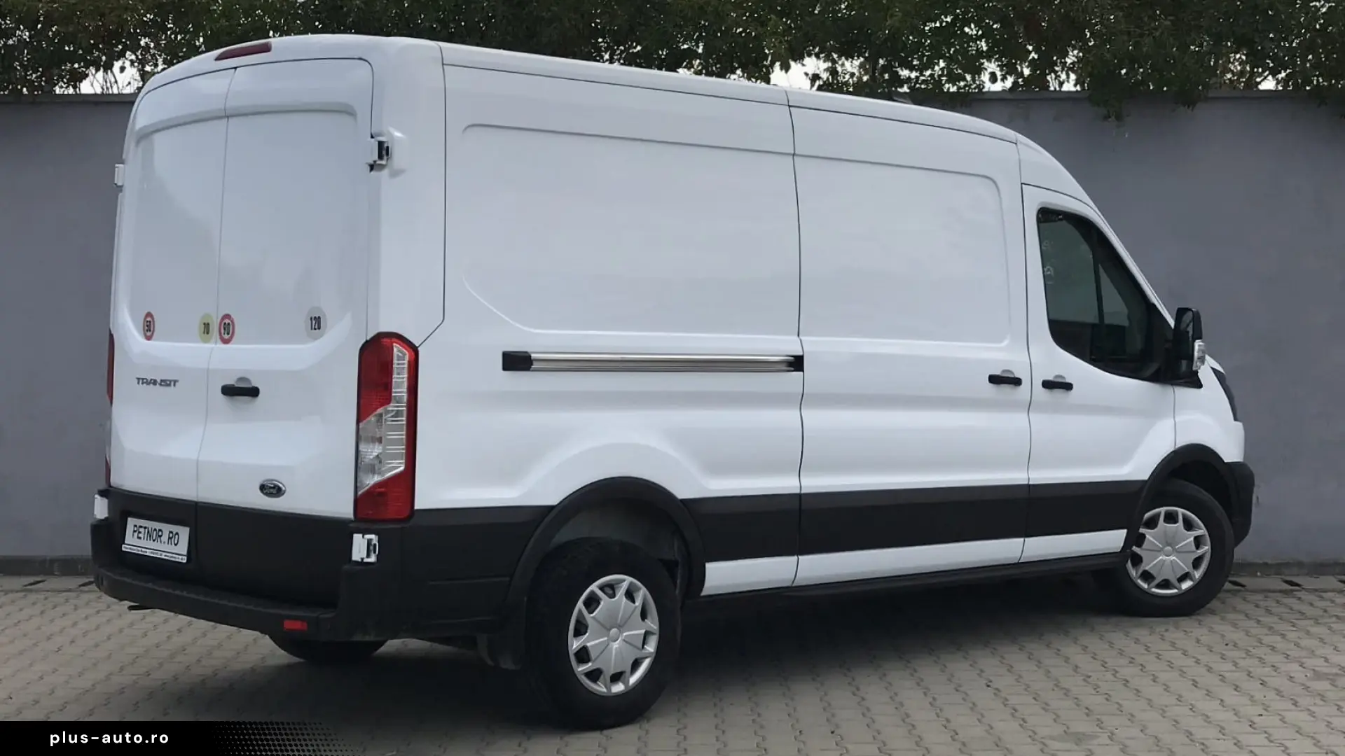 Ford Transit L3H2