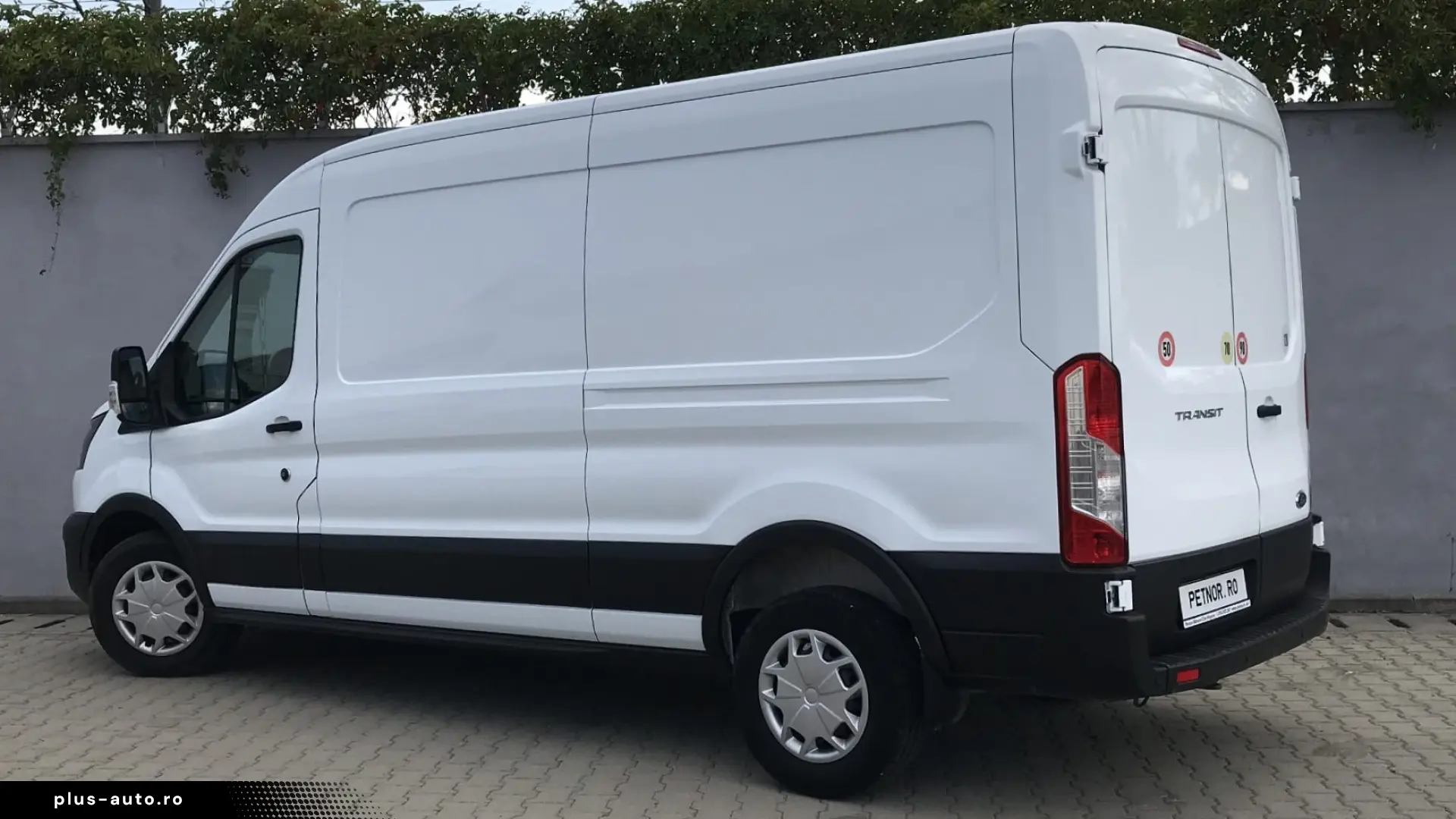 Ford Transit L3H2