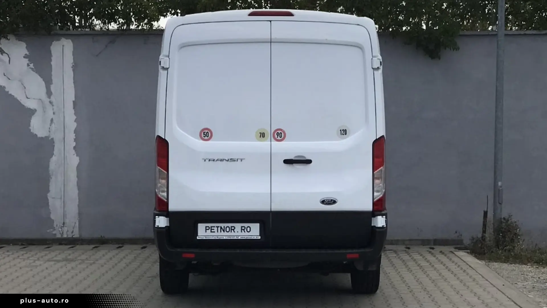 Ford Transit L3H2