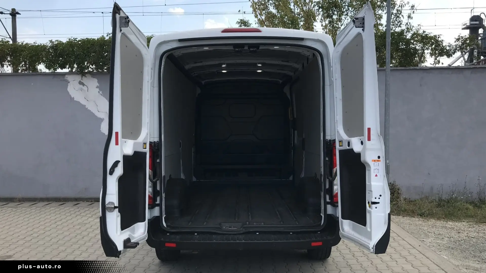 Ford Transit L3H2