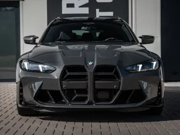 BMW M3 Competition Touring_Carbon_Ceramic_360 H K