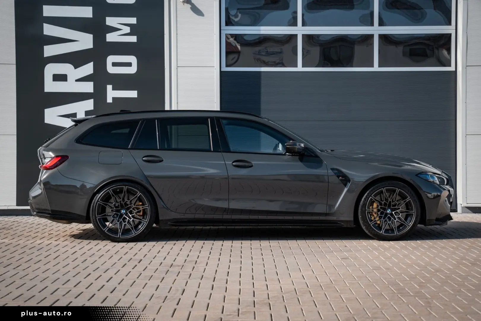 BMW M3 Competition Touring_Carbon_Ceramic_360 H K