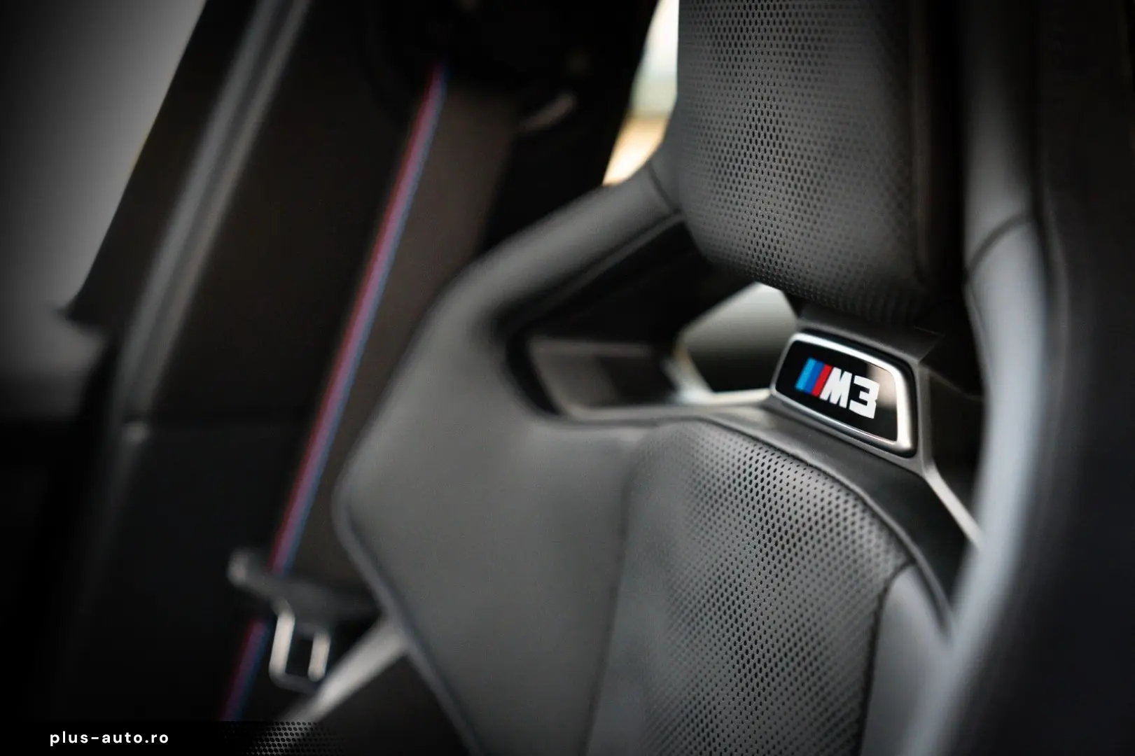 BMW M3 Competition Touring_Carbon_Ceramic_360 H K