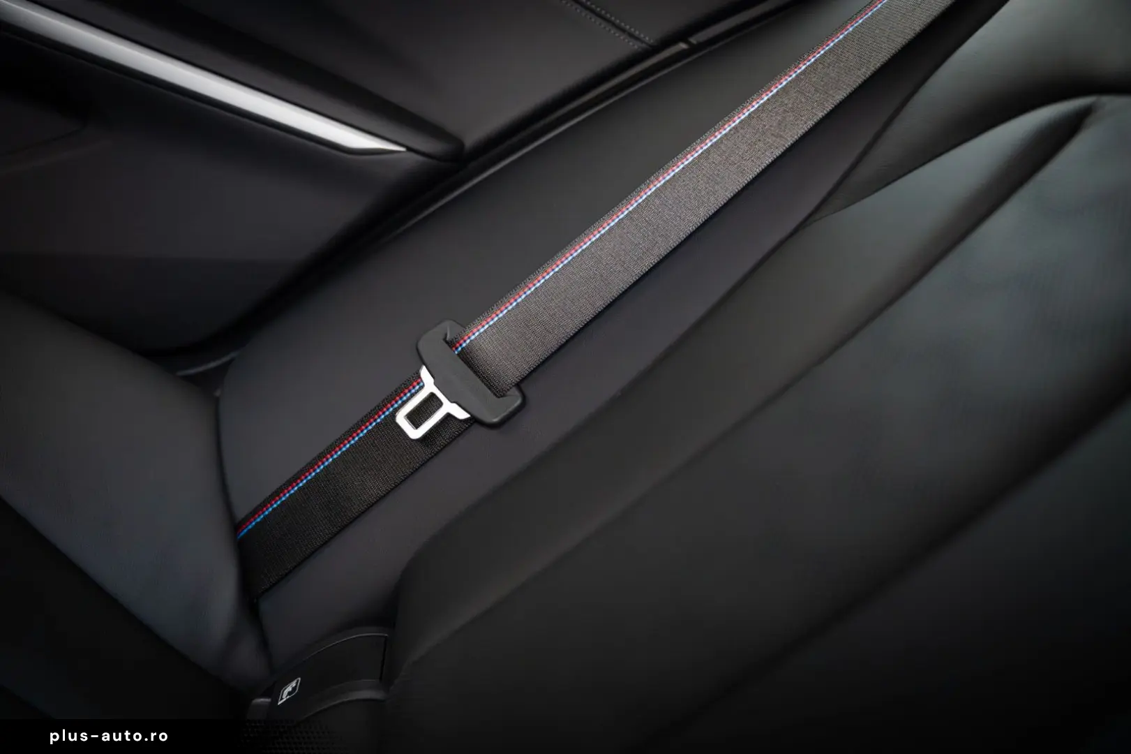BMW M3 Competition Touring_Carbon_Ceramic_360 H K