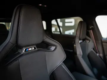 BMW M3 Competition Touring_Carbon_Ceramic_360 H K
