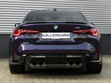 BMW M4_Manual_Carbon_Ceramic