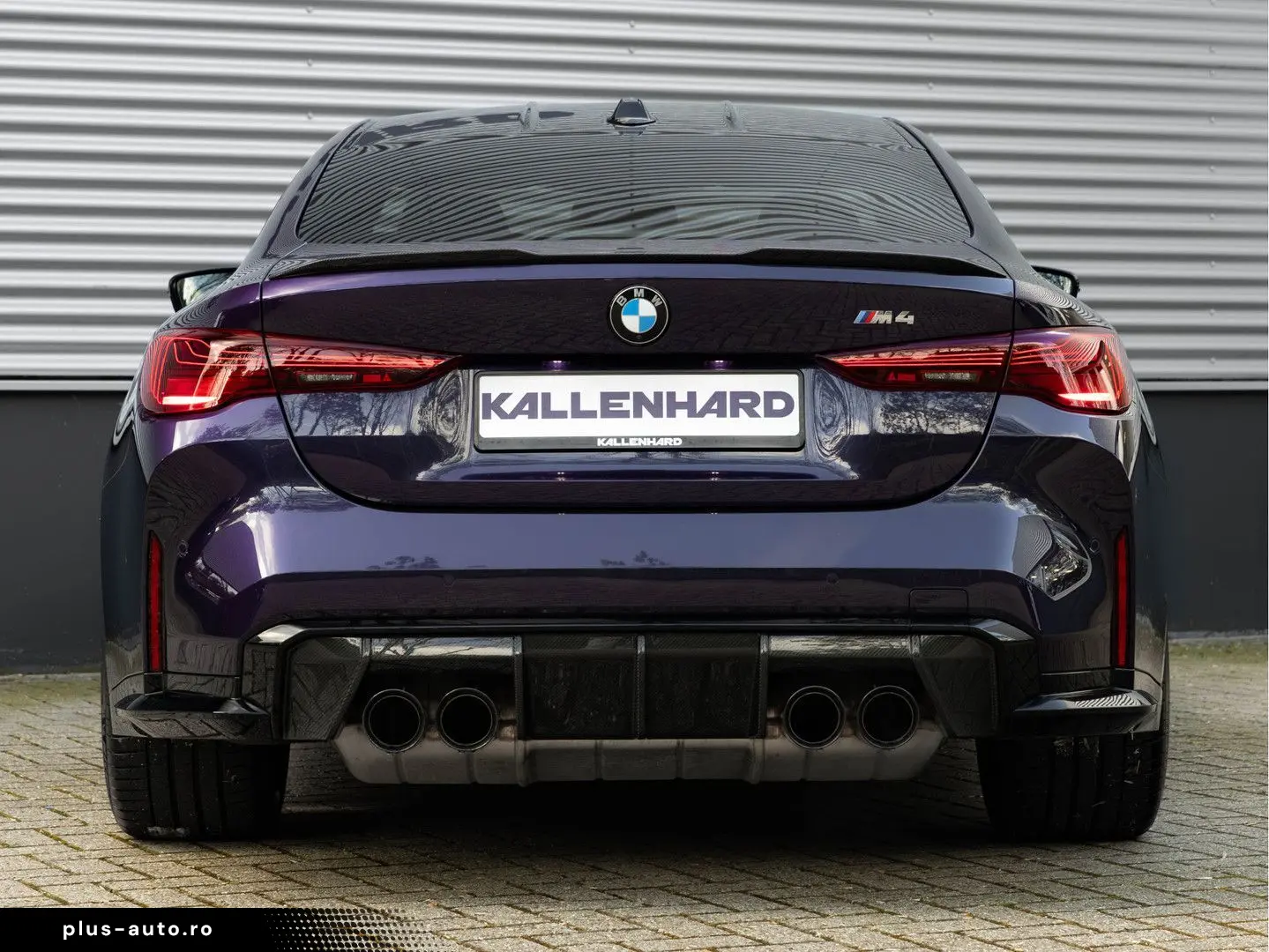 BMW M4_Manual_Carbon_Ceramic