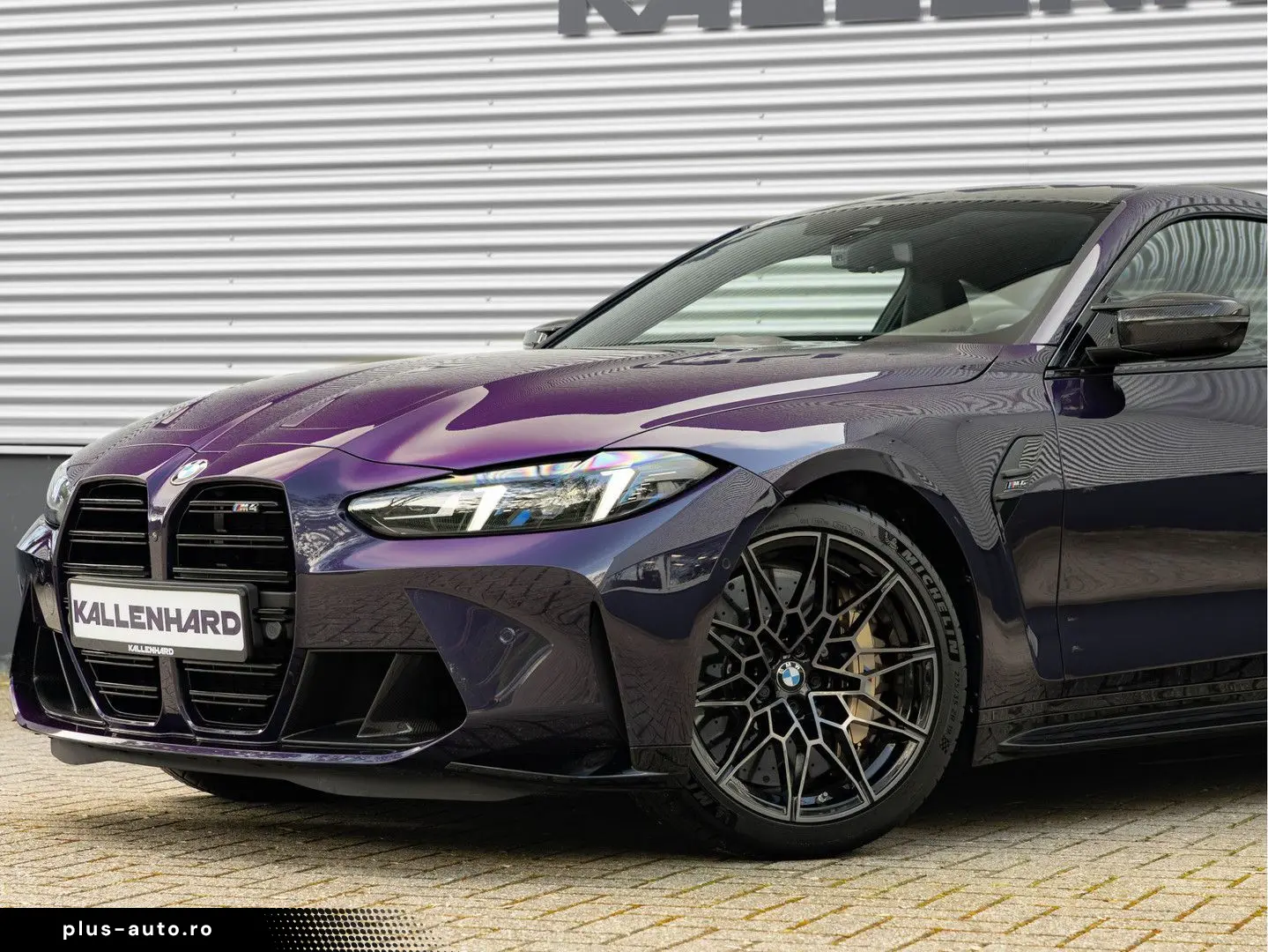 BMW M4_Manual_Carbon_Ceramic