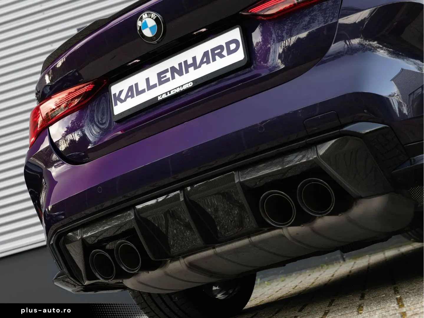 BMW M4_Manual_Carbon_Ceramic