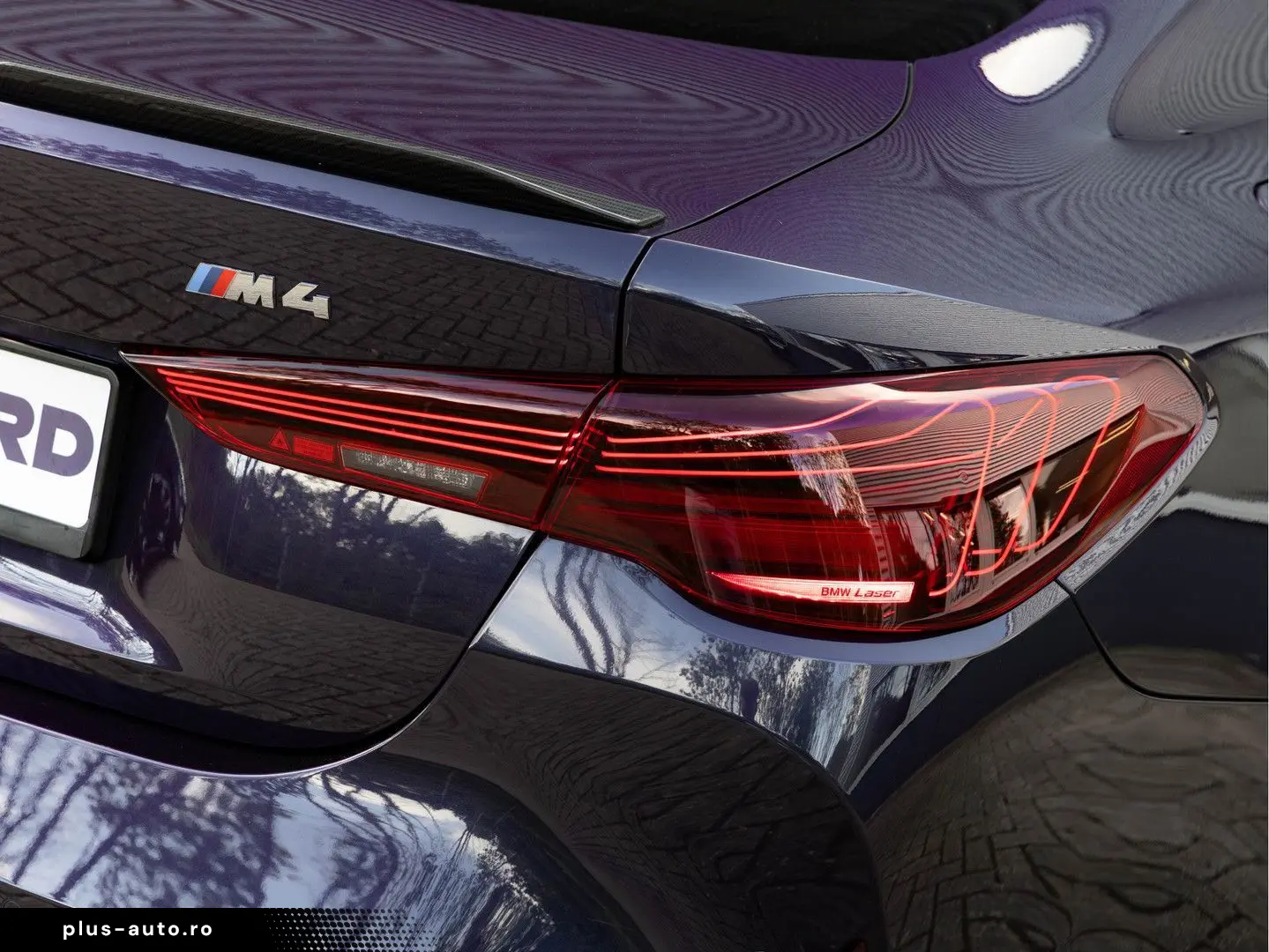 BMW M4_Manual_Carbon_Ceramic