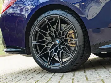 BMW M4_Manual_Carbon_Ceramic