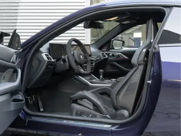 BMW M4_Manual_Carbon_Ceramic