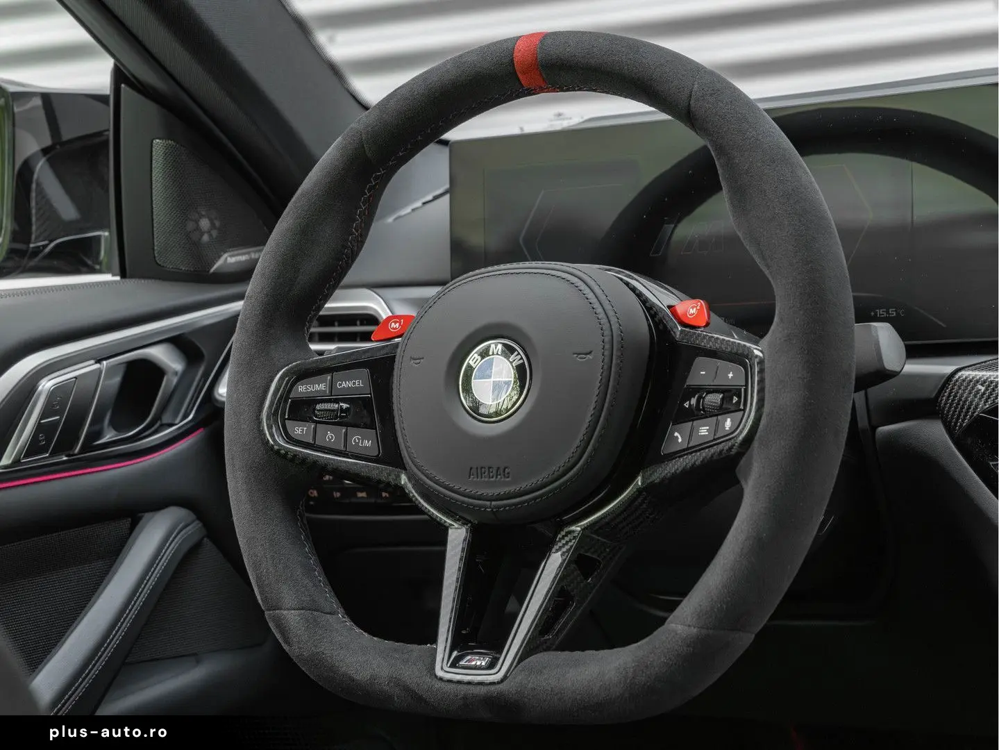 BMW M4_Manual_Carbon_Ceramic