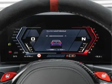 BMW M4_Manual_Carbon_Ceramic