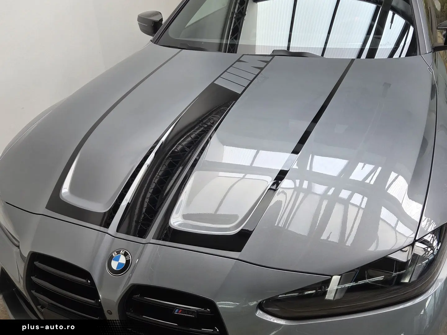 BMW M4 Competition_M_xDrive