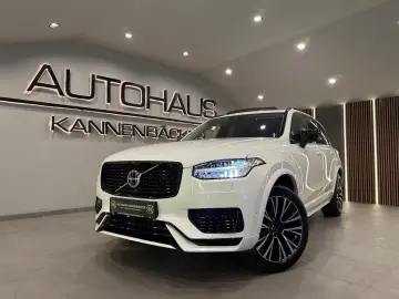 VOLVO XC90 Ultra Dark Recharge