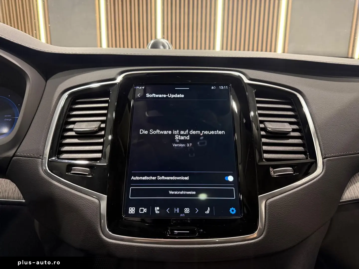 VOLVO XC90 Ultra Dark Recharge