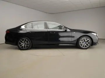 BMW i5 Sedan eDrive40 M-Sport