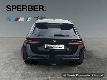 BMW M5 Touring M Drivers Package_Bowers&Wilkins_ACC