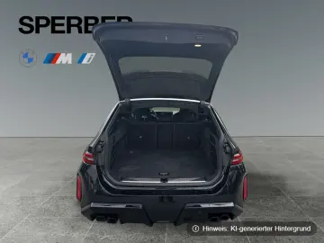 BMW M5 Touring M Drivers Package_Bowers&Wilkins_ACC