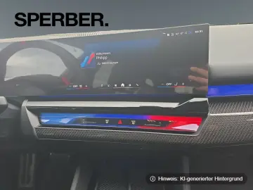 BMW M5 Touring M Drivers Package_Bowers&Wilkins_ACC