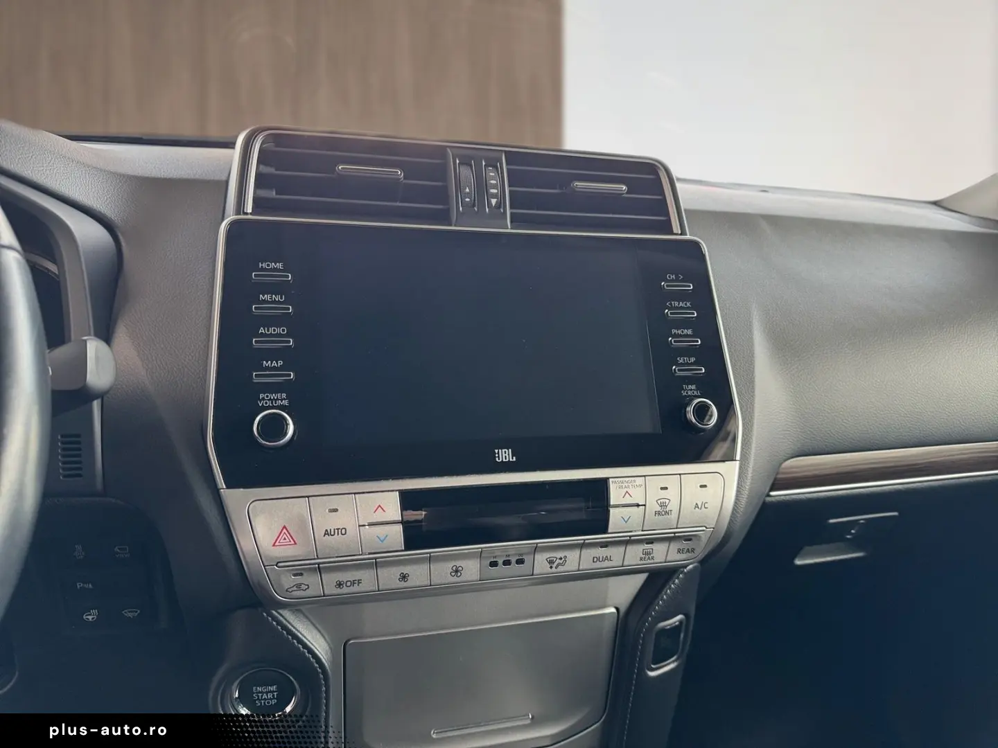 TOYOTA Land Cruiser 2024 — imagine 11